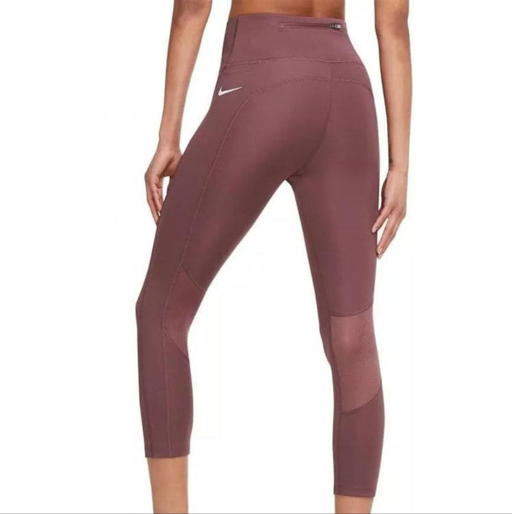 Nike Crop Leggings
